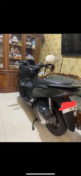 PCX 2024 Hitam Doff