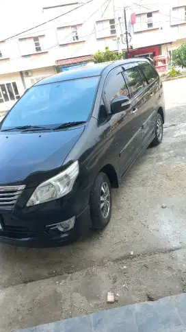 Toyota Kijang Innova 2013 Bensin