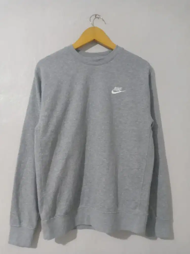 Crewneck Nike Size M