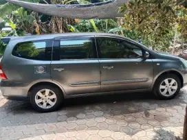 Grand livina sv