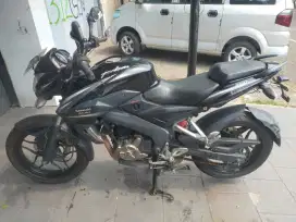 Bajaj pulsar 200ns