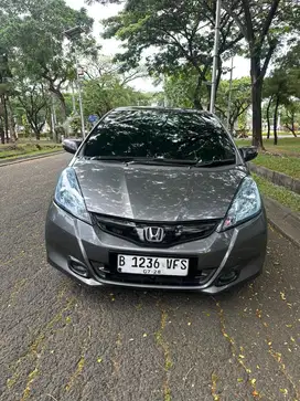 Di jual cepat Honda Jazz