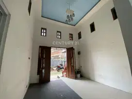 Rumah Tinggal 2 Lantai Dekat Fasum Di Pondok Gede S8496