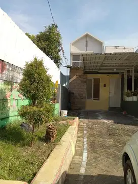 Di jual rumah 36/60 perumahan king safira blok A5-1A