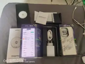 Infinix Note 50 Pro 8GB 256GB warna Grey (Racing Edition)