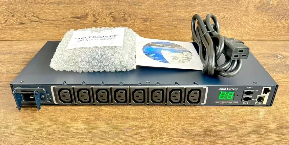 Server Technology CW-8HEA211 Switch CDU