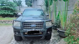 Ford Everest TDCi AT 2008 – Diesel Turbo, Nyaman & Siap Pakai