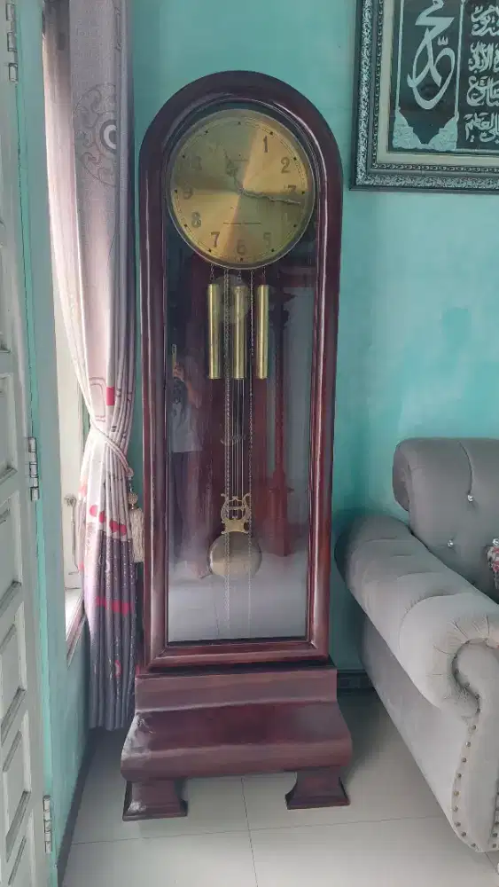 Jam lemari bandul junghans