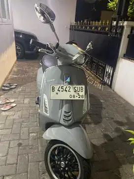 Dijual vespa sprint tahun 2023