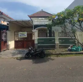Rmh DISEWA KOSONGAN DI PURIMAS Sby