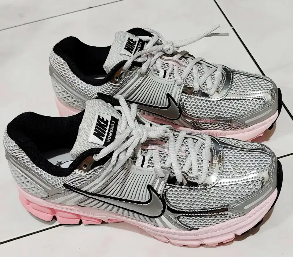 Nike Vomero 5 Pink Baru