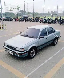 Mazda 323 Trendy  / 1.5cc