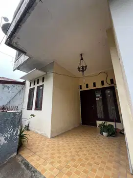 Rumah bebas banjir di pondok pekayon indah Bekasi