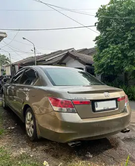 Jual Honda Accord VTi-L CP2 2008 Coklat (rare)
