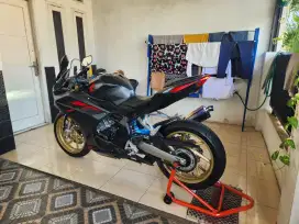 CBR250RR Tipe Tertinggi ABS