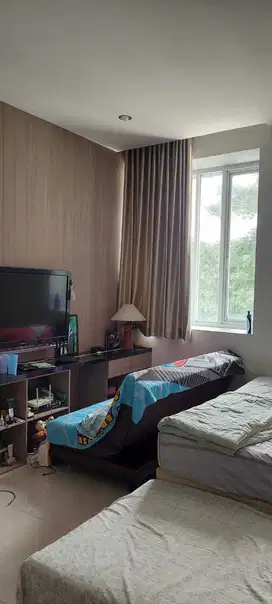 A100 Jual Super BU Rumah Bagus Ready Dalam  Cluster di Kebon Jeruk