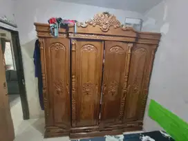 Lemari kayu jati 3 pintu