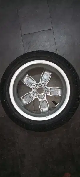 Velg vespa lx primavera R11