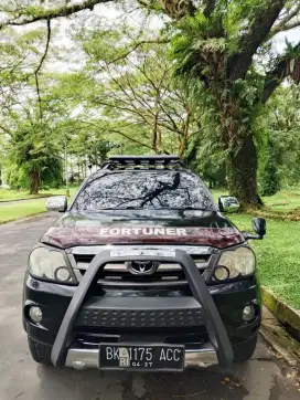 Dijual murah mobil Fortuner