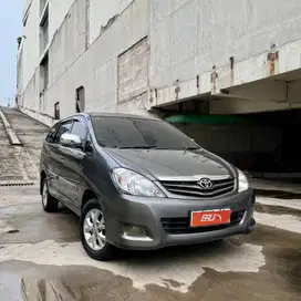 Toyota Kijang Innova Tangan Pertama G AT