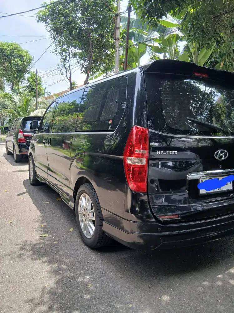 Hyundai H-1 2016 Bensin