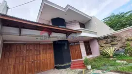 Rumah Besar dikawasan Nyaman dan Tenang dekat jalan Raya Tidar