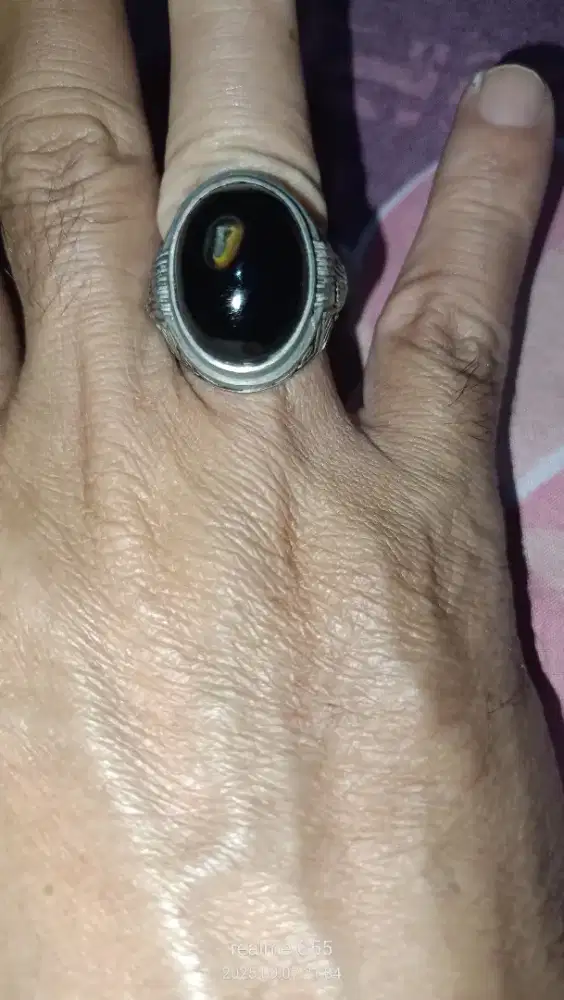 Batu akik Yaman combong