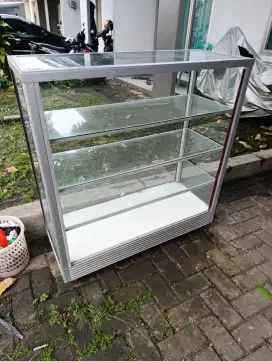 Jaul Etalase warung sembako, P 1 meter, Lok pondok cabe, Tangsel