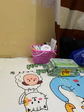 Butuh jaga asuh anak saya  ( umur anak 5 bulan )