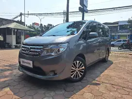 DP 5% Nissan Serena 2.0 Bensin-AT 2015 SMF
