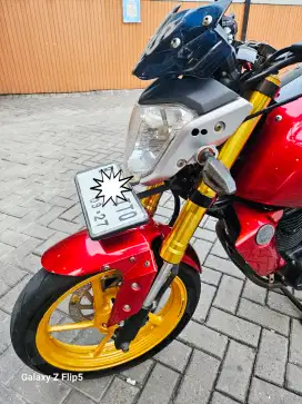 Yamaha Byson Naked Fighter 2012