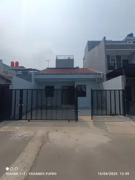 DIJUAL RUMAH BARU MINIMALIS HADAP SELATAN HARGA TERMURAH DI KALIDERES