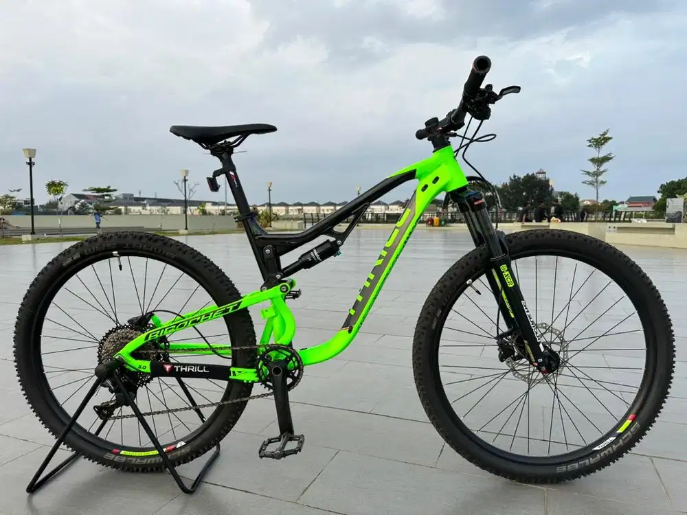 DIJUAL , Sepeda THRILL RICOCHET 3.0