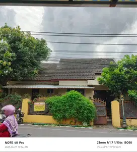 Rumah Siap Huni dan usaha di Perumahan Candi Gebang Permai