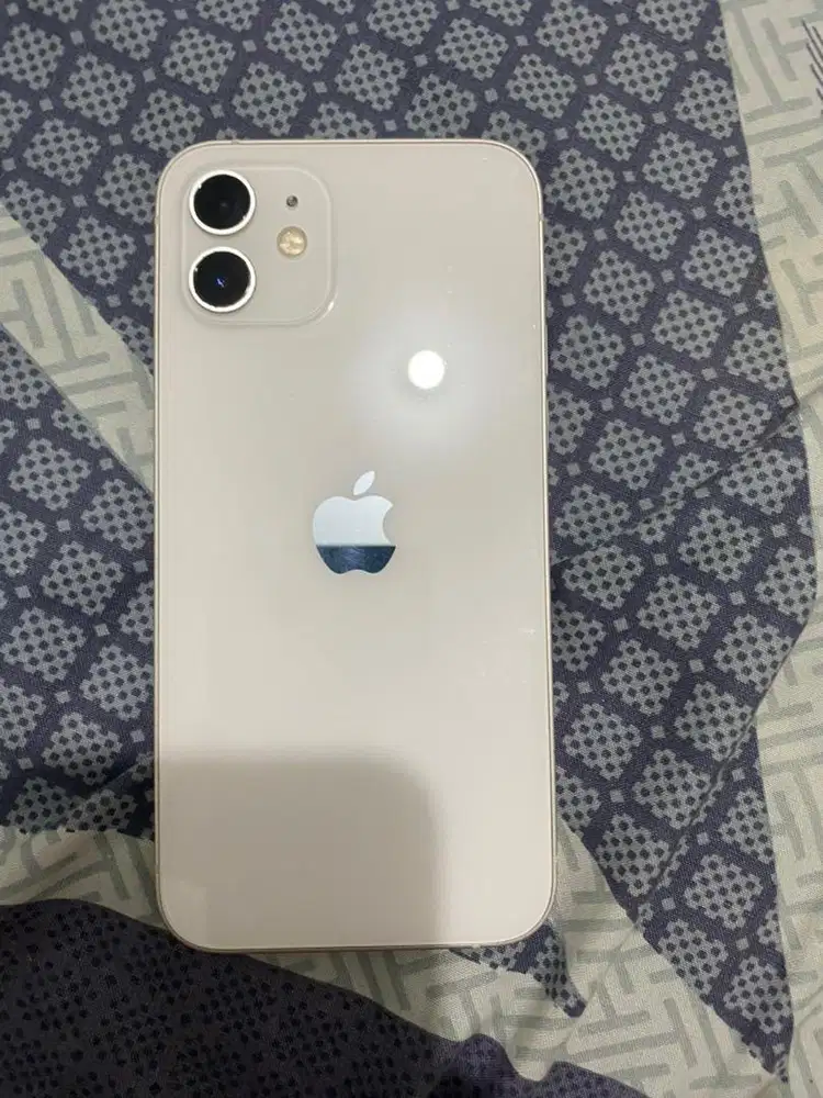 iphone 12 (LL/A)