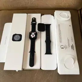 Apple Watch Series 8 45mm Fullset