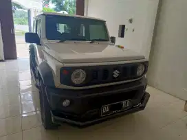Suzuki Jimmy 2020, 4x4 Bensin