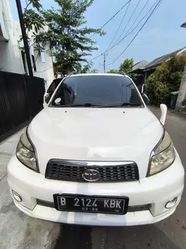 Toyota Rush 2011 Bensin