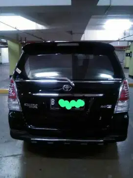 Toyota Kijang Innova 2006 Bensin