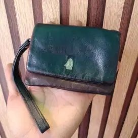 dompet hush puppies authentic