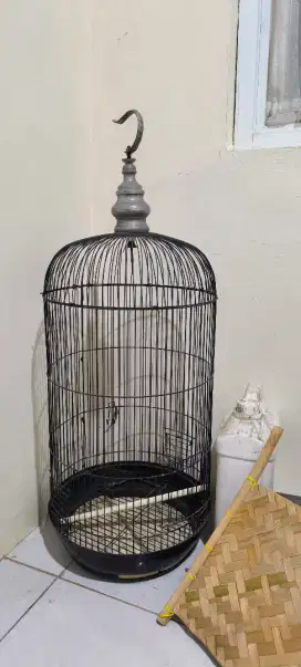 Dijual Sangkar Burung Besi Hitam