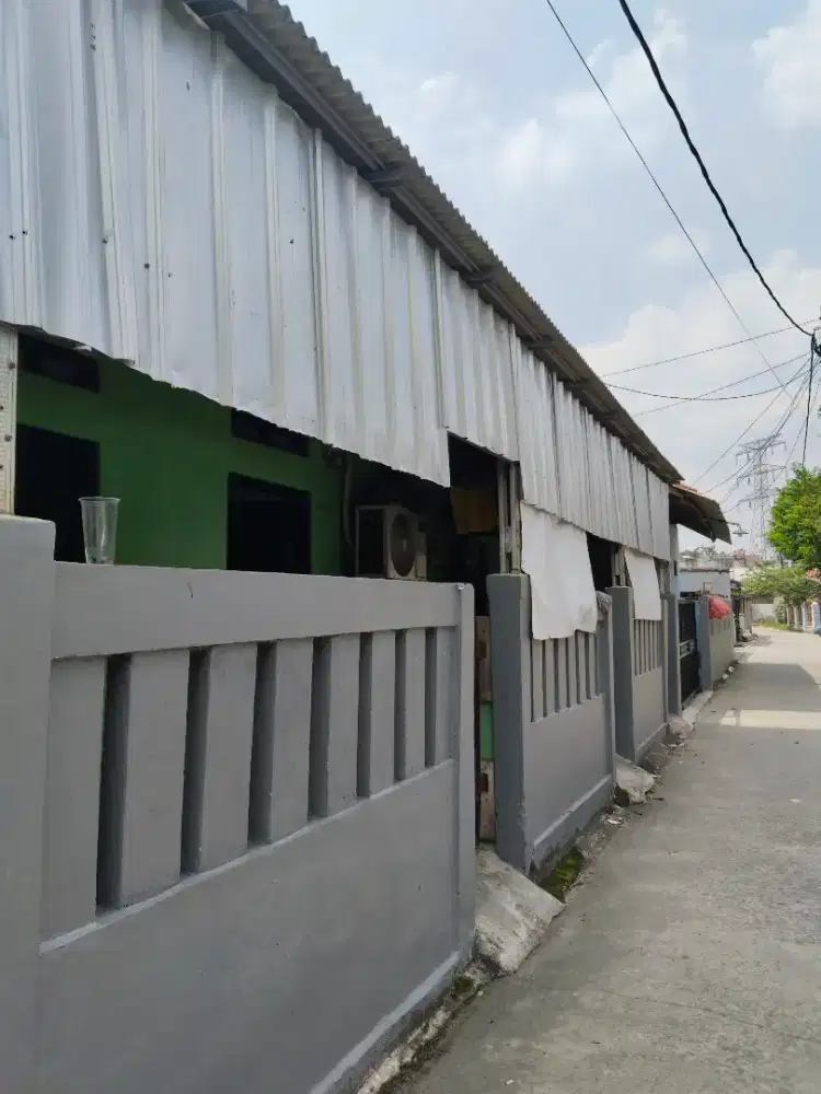 DIKONTRAKAN RUMAH 3 SEKAT, AMAN DAN NYAMAN