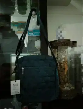 New tas selempang elle