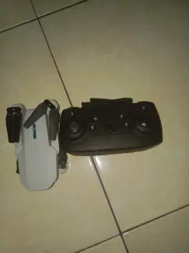 Drone 8EE pro Foldable drone Lipat single camera Drone pemula