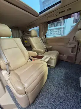 Alphard Putih 2009/10 Istimewa