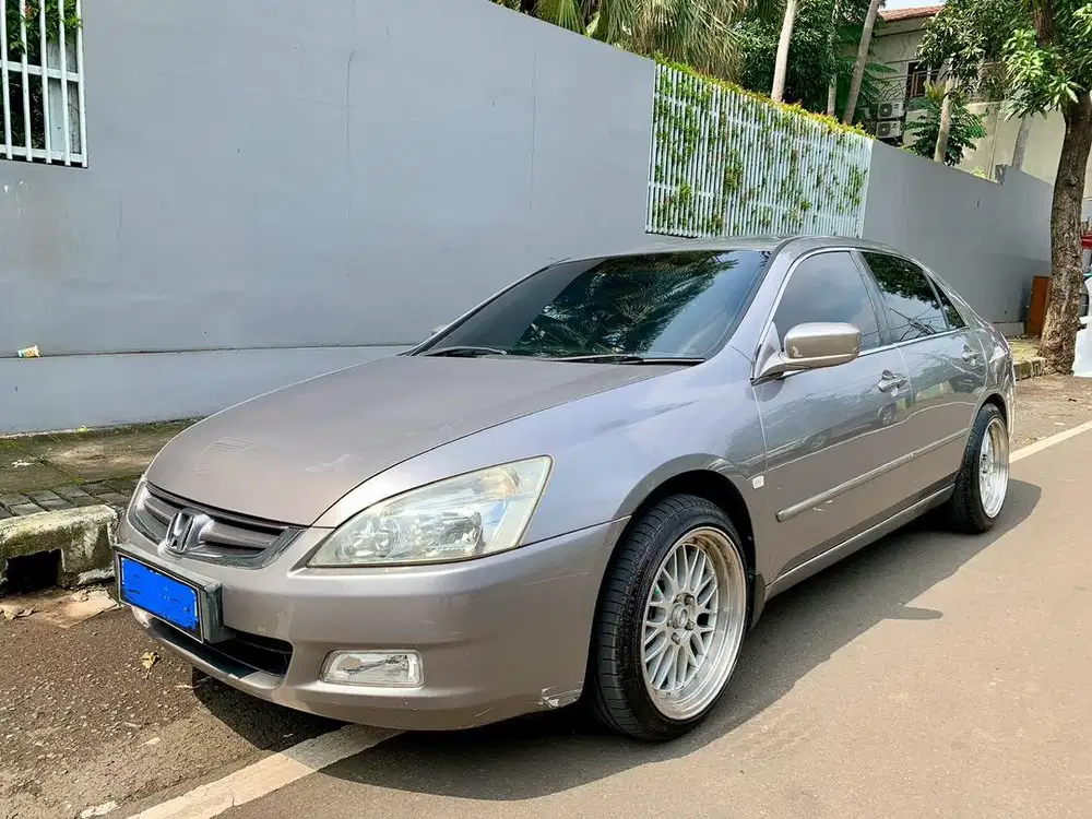 Honda Accord 2,4L MT - Istimewa, Pajak Panjang