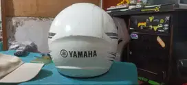 Helm Full Face ori yamaha Merk CARGLOSS Kondisi second