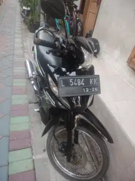 Honda Revo 2016 plat L Ketintang full orisinil