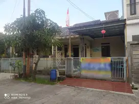 Dijual rumah di Cluster Bojongsoang harga 350 juta