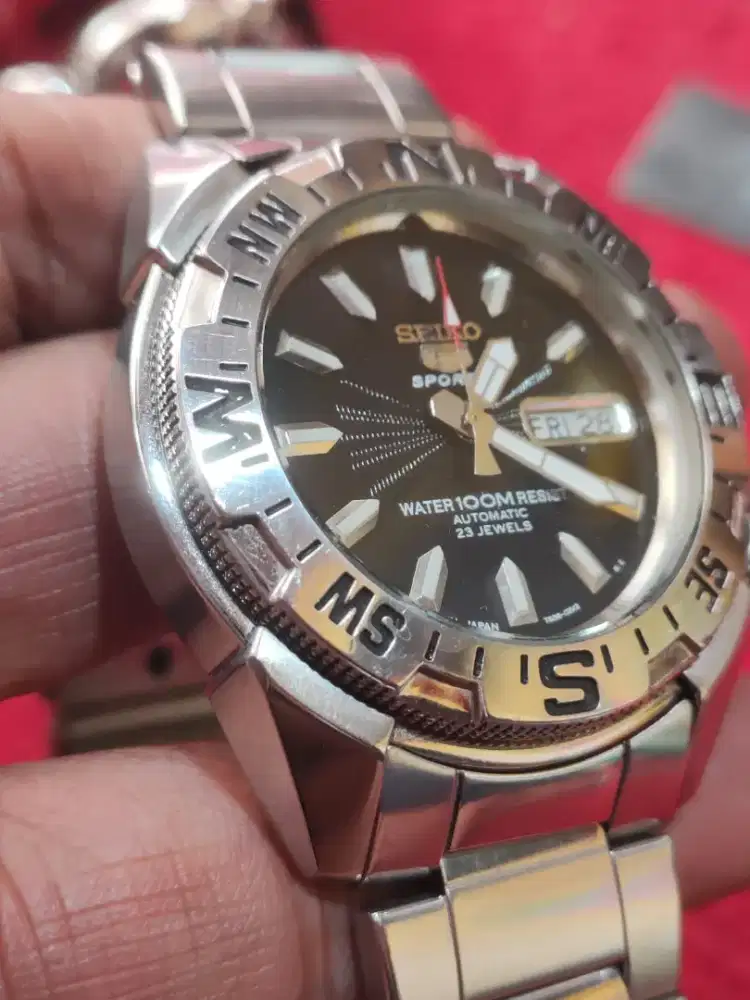 Jam tangan saiko 5